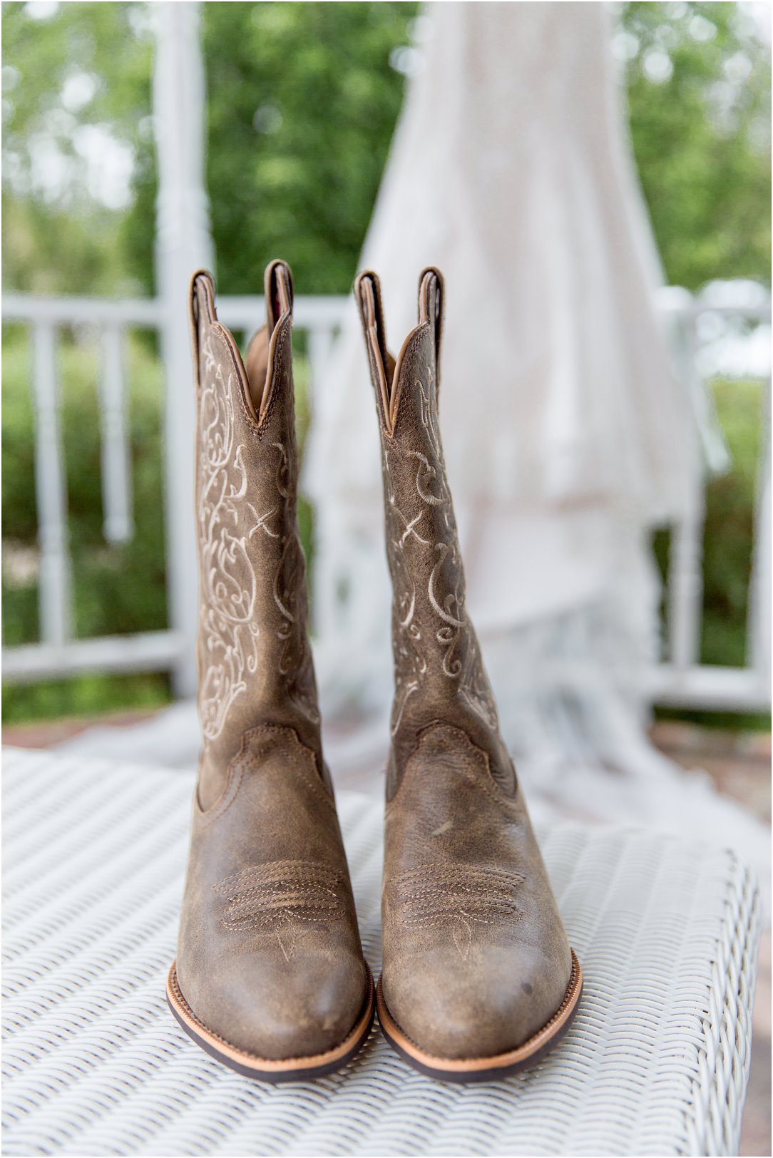 Rainy Nebraska Barn Wedding by Greeley, Colorado Wedding Photographer