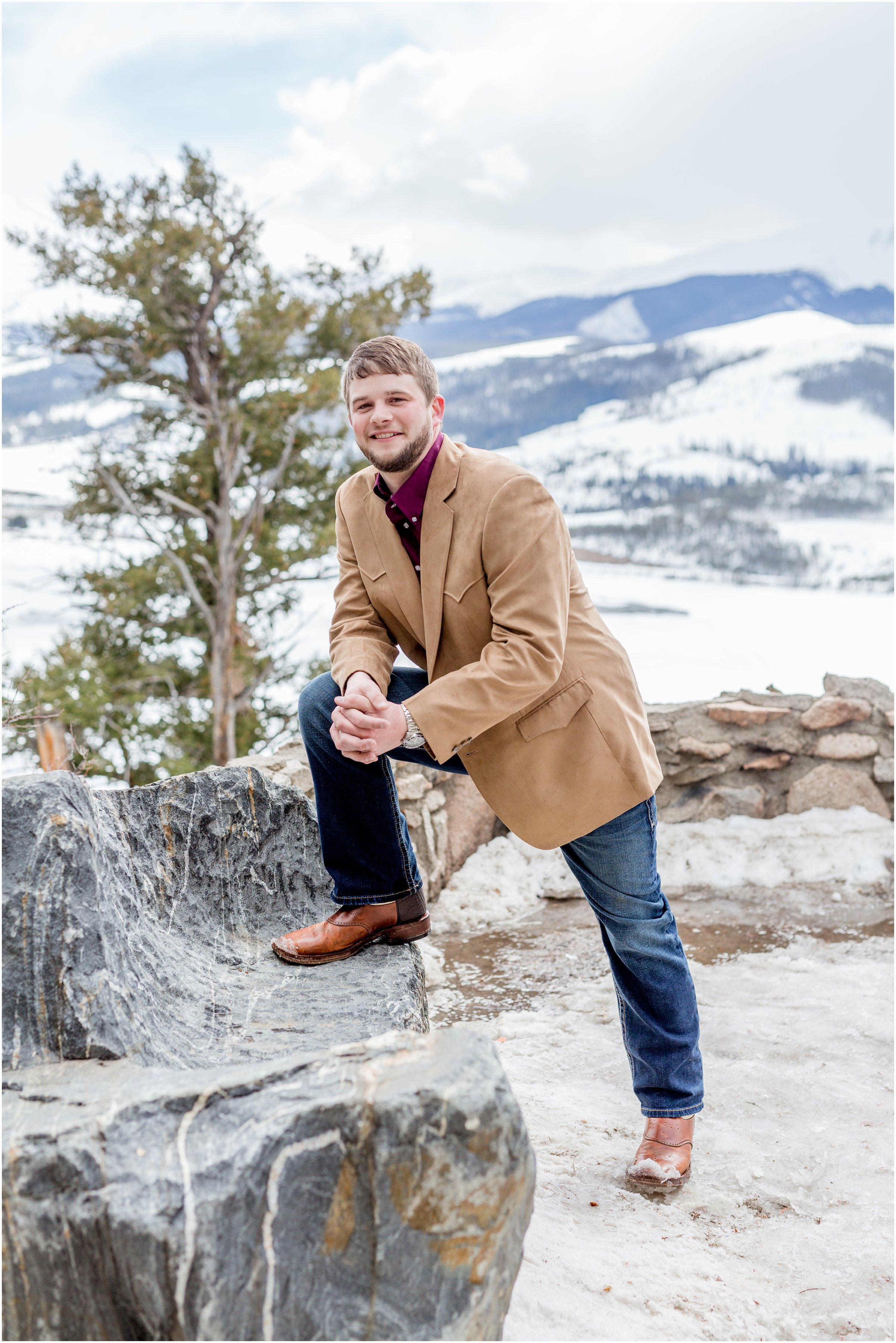 winter wedding in Silverthorne Colorado with snow around Lake Dillon