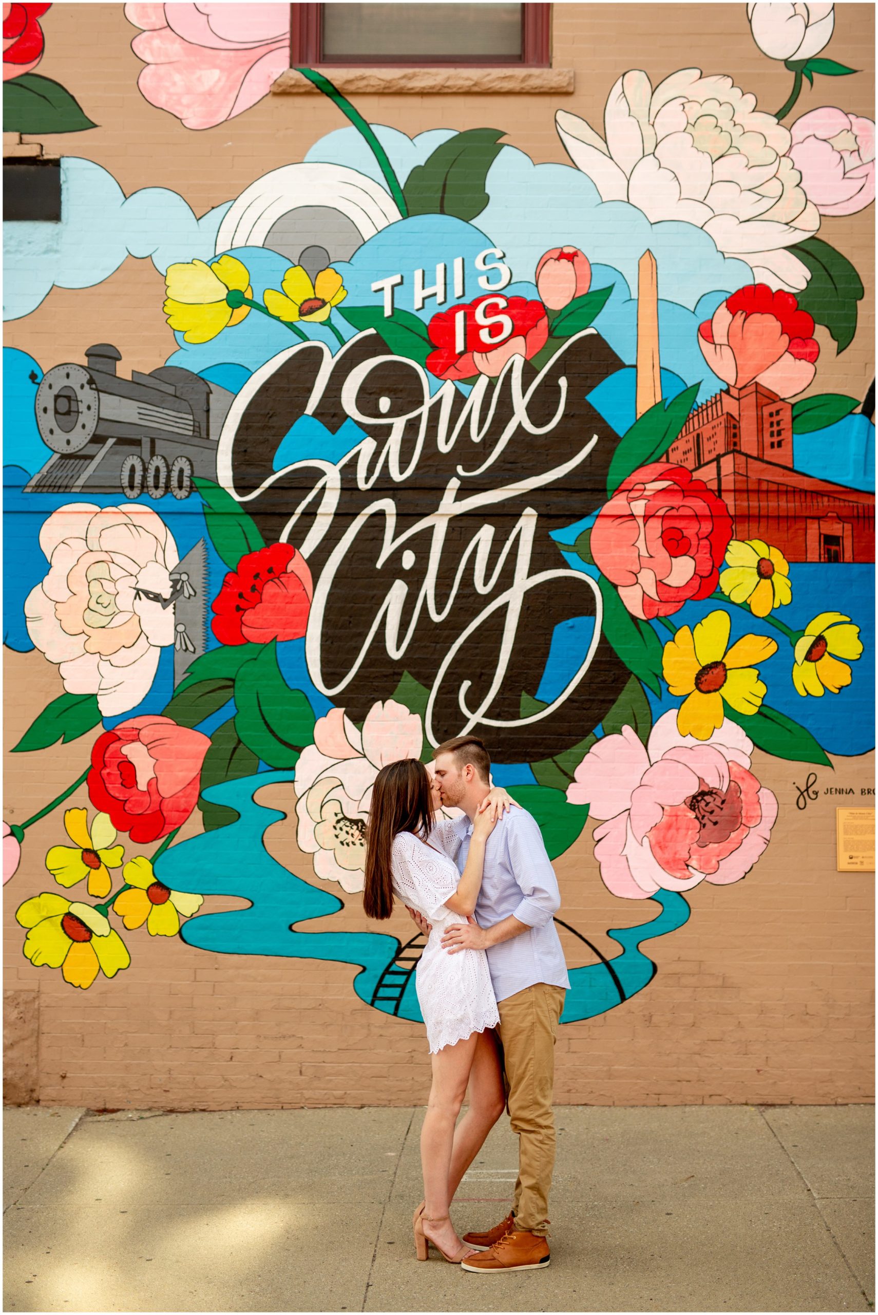 Downtown-Sioux-City-Engagement-Session-32.jpg