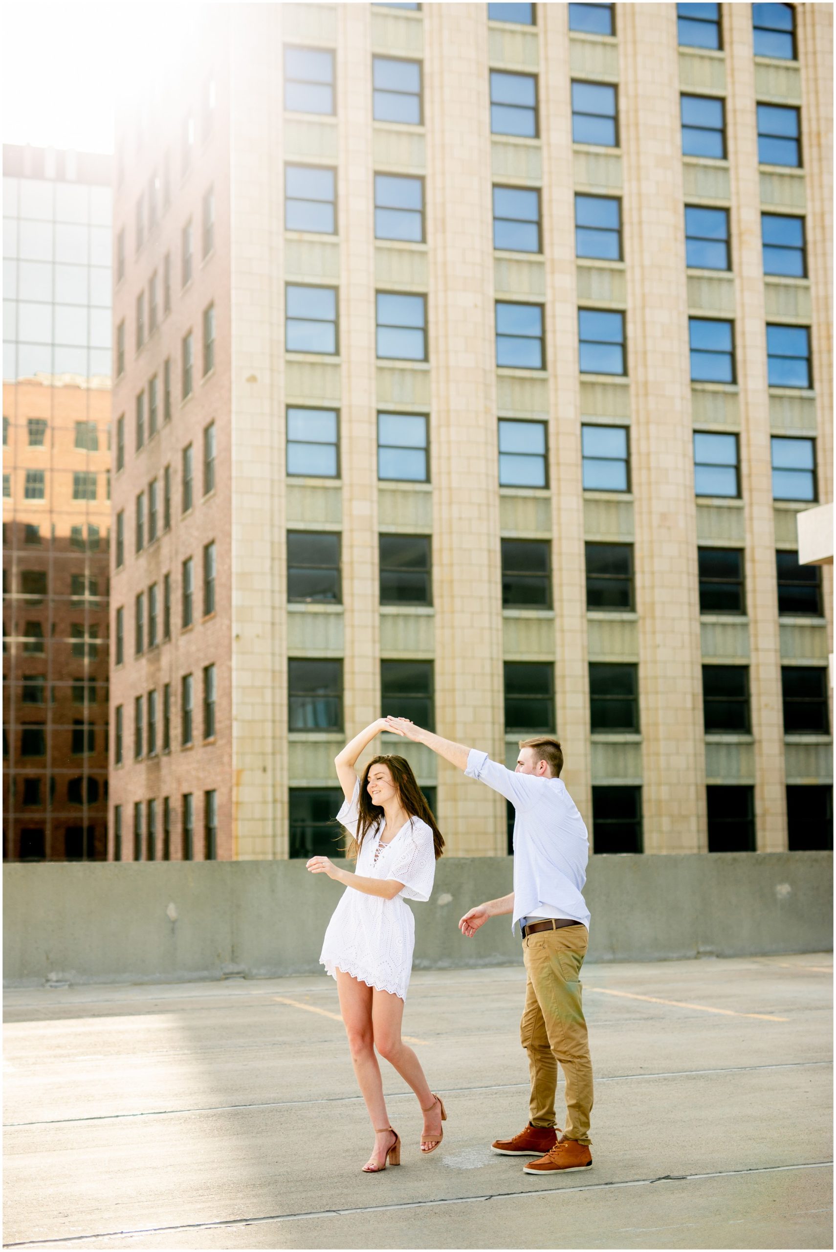 Downtown-Sioux-City-Engagement-Session-38.jpg