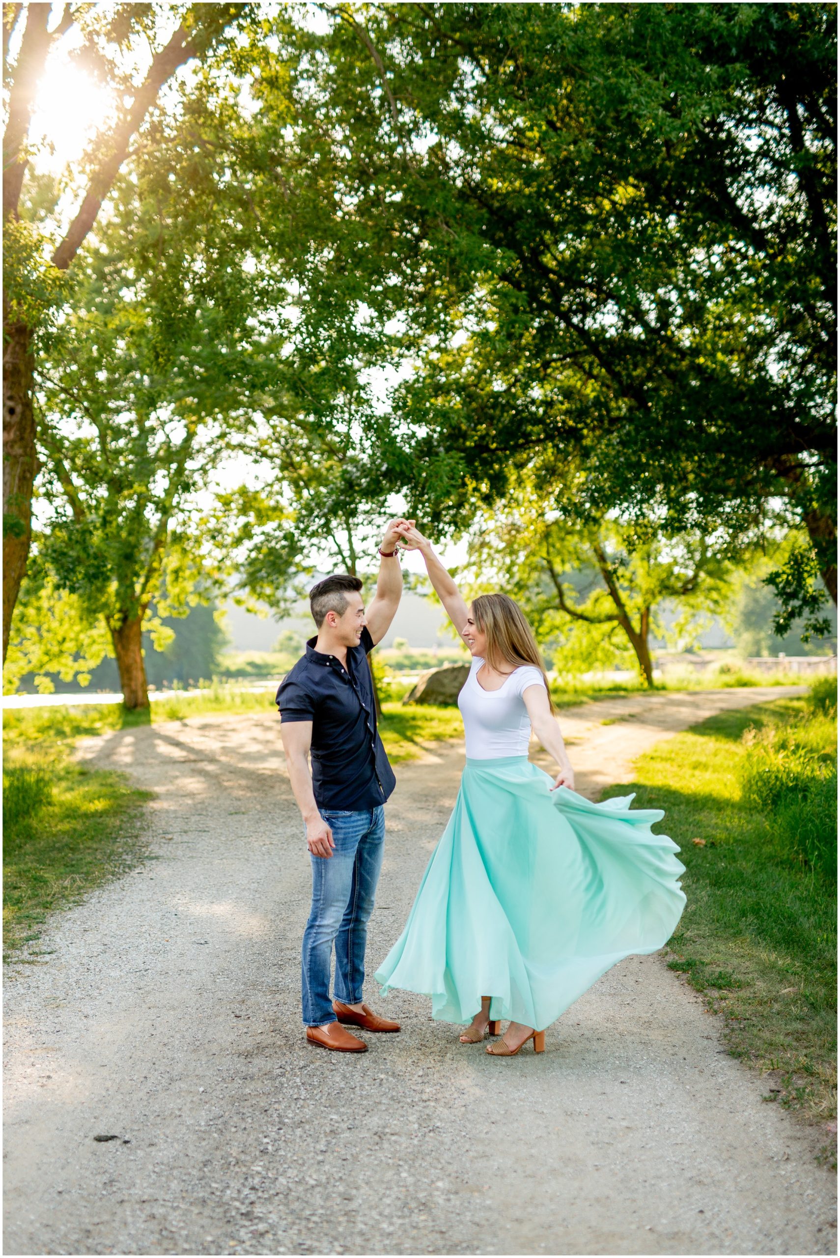 Des-Moines-Engagement-Session-12.jpg