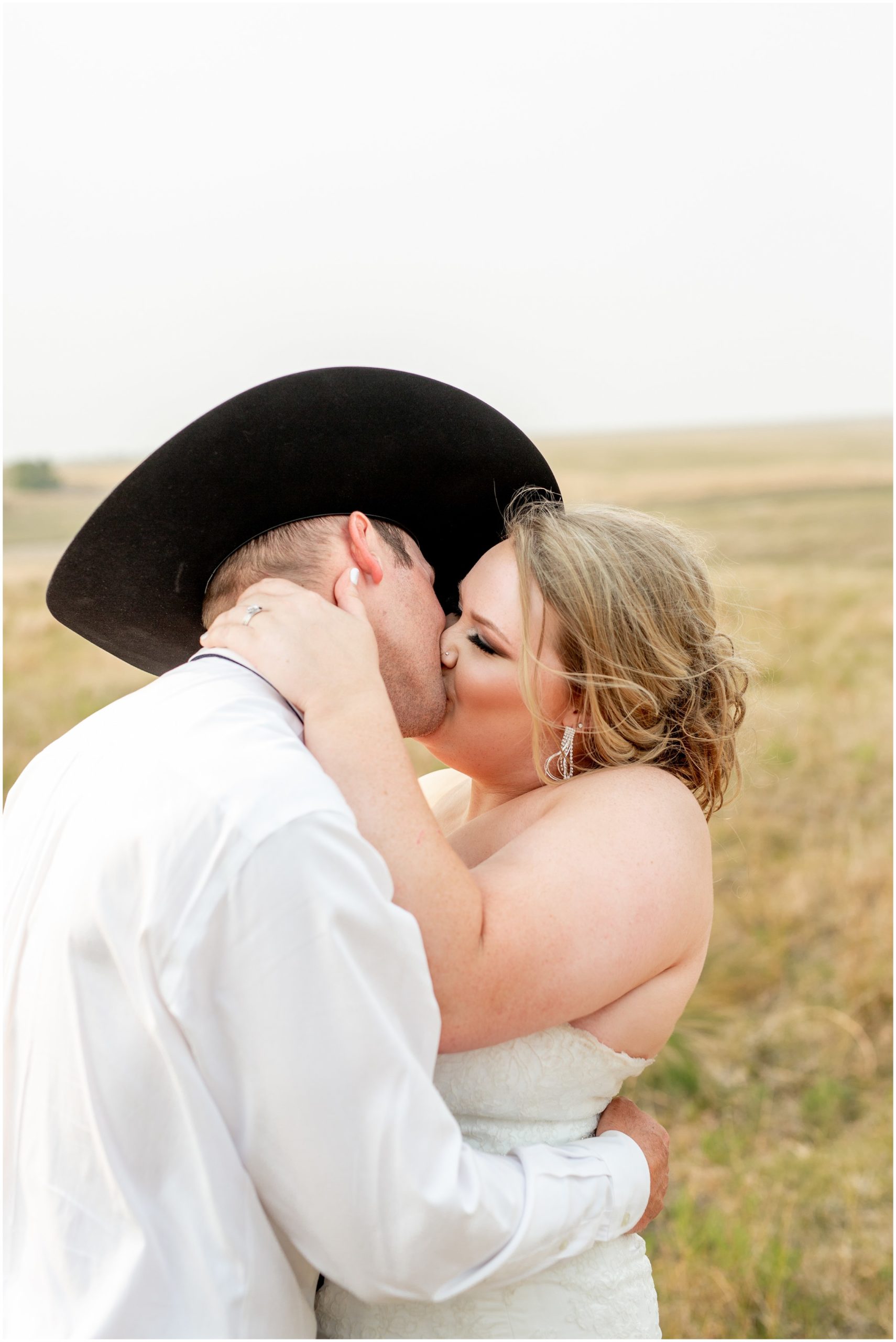 cowyboy wedding,farm wedding,nebraska bride,nebraska farm wedding,nebraska photographer,nebraska ranch wedding,nebraska wedding,nebraska wedding day,nebraska wedding photographer,pasture wedding,ranch wedding,rural wedding,