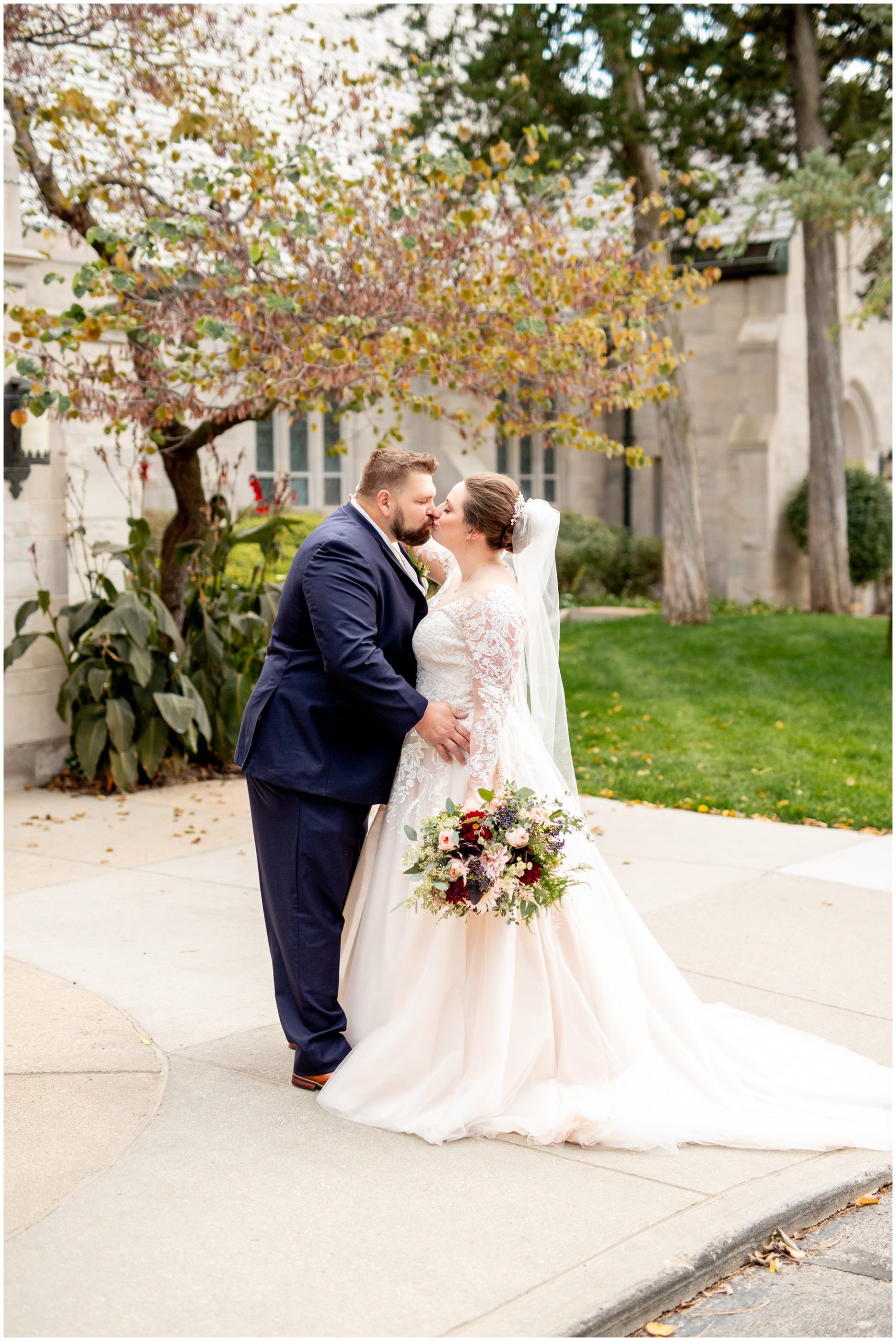 St Margaret Mary Omaha Wedding | Emily Kowalski Photography