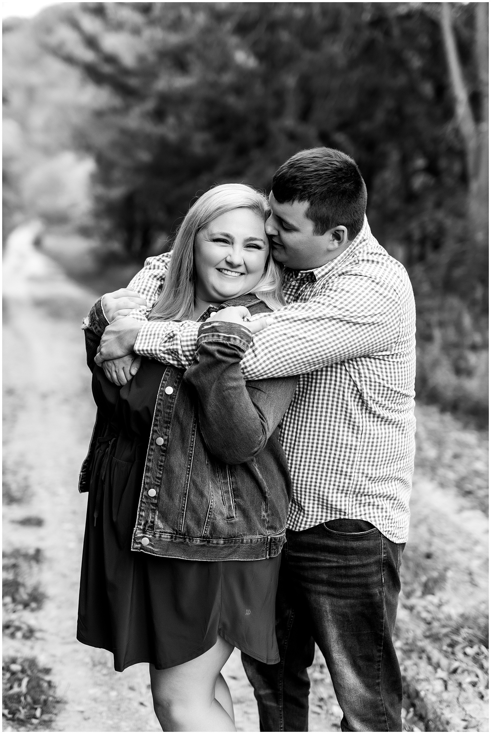 Loess-Hills-Fall-Engagement-Session-25.jpg