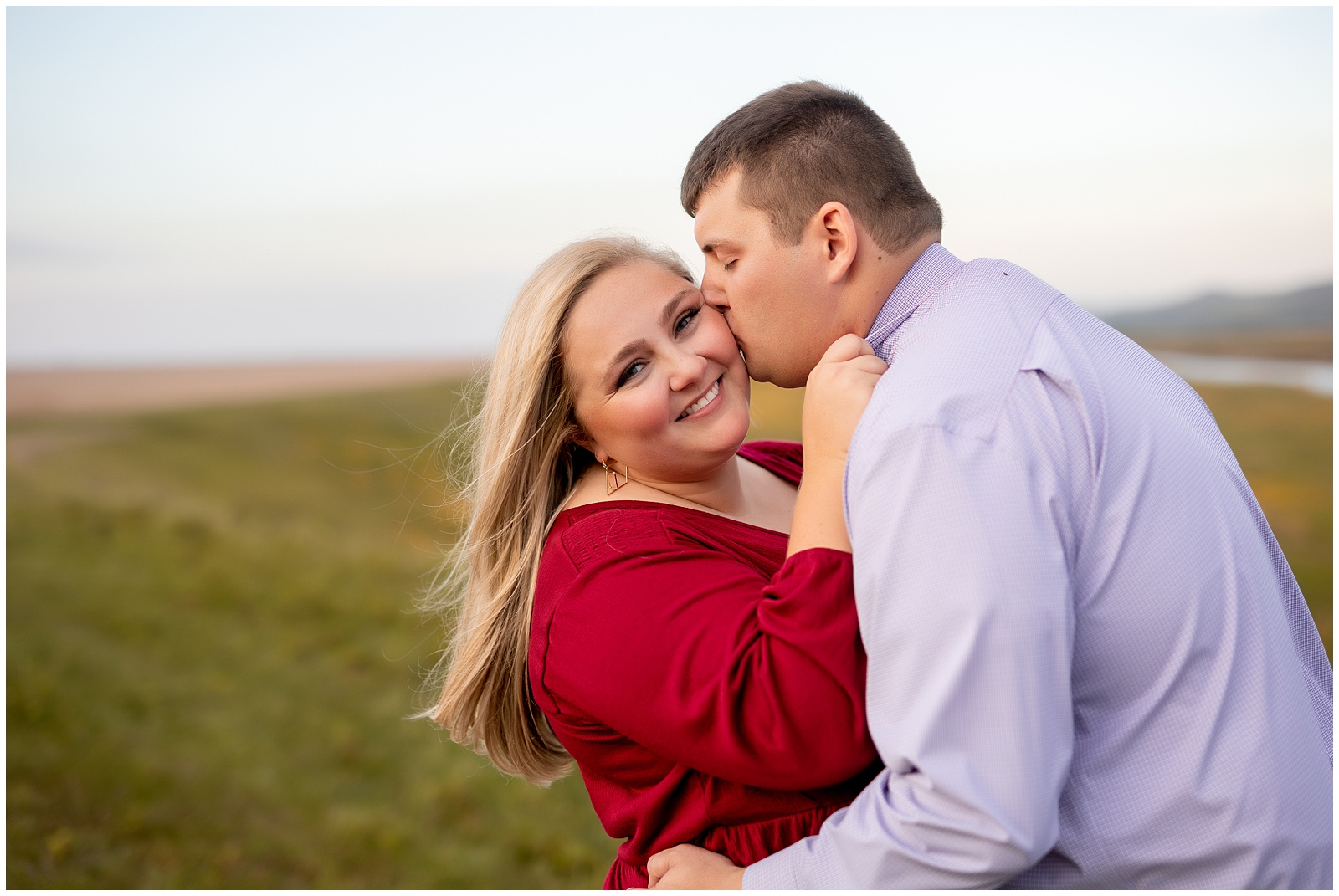 Loess-Hills-Fall-Engagement-Session-33.jpg